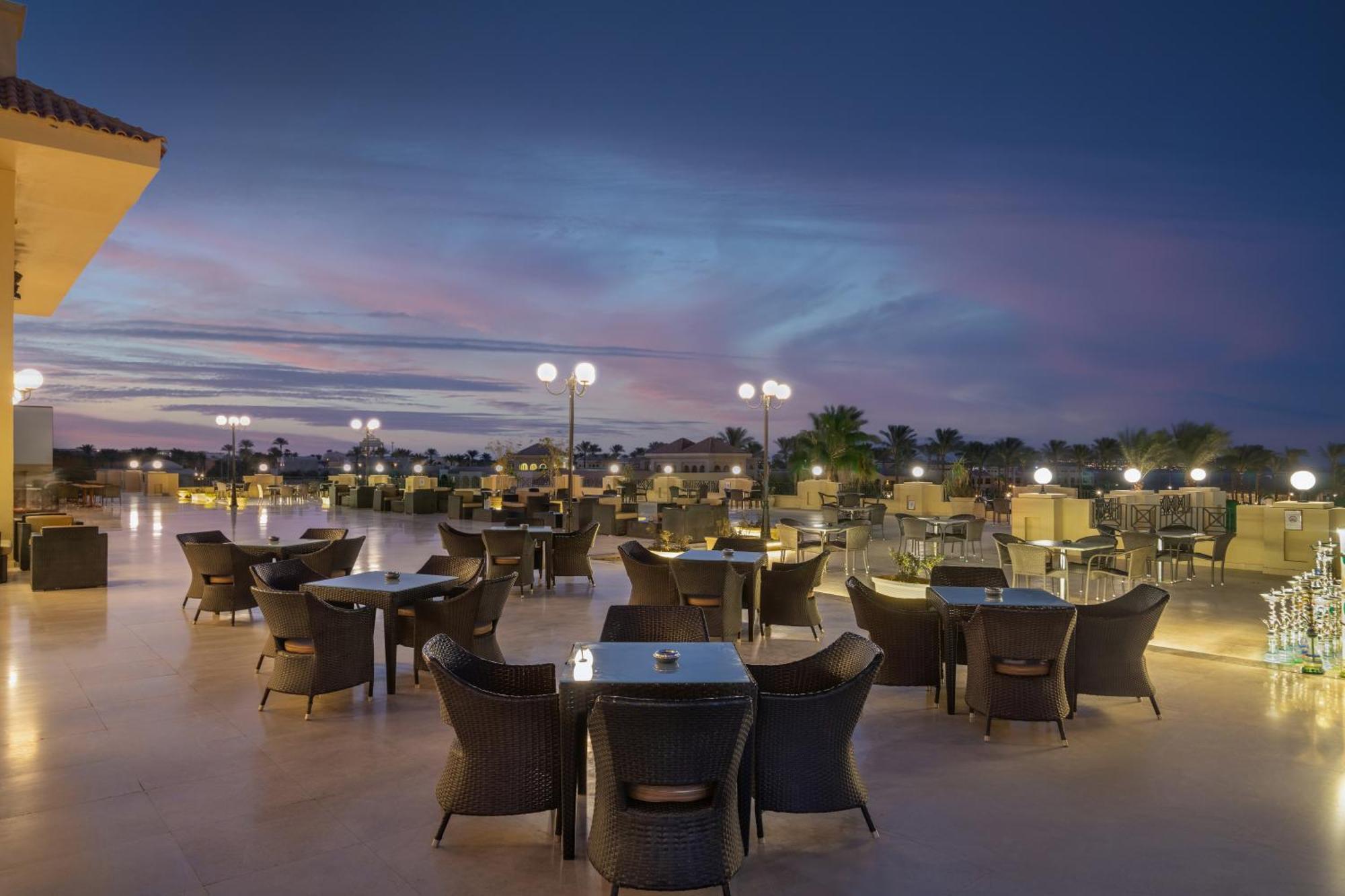 Cleopatra Luxury Resort Makadi Bay Hurghada Exterior photo
